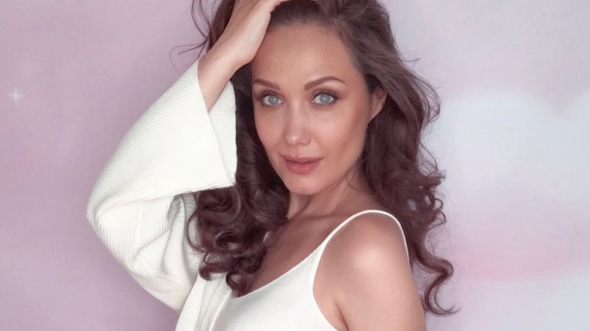 Власова вперше за довгий час виступила в Києві: чи планує співачка повертатися у шоубізнес