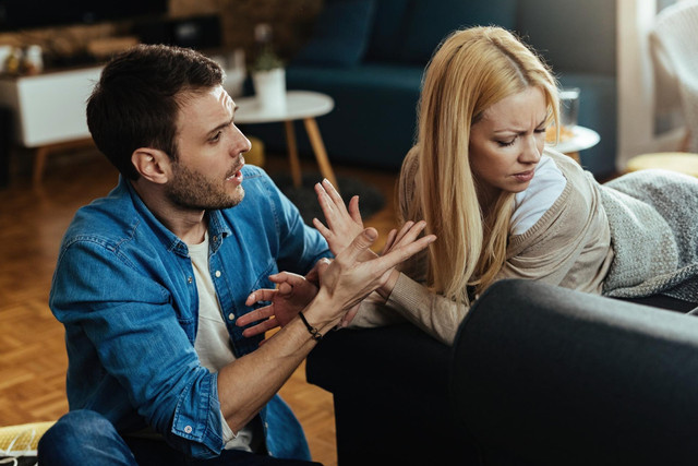 Три знаки Зодіаку, які можуть зруйнувати навіть найщасливіші стосунки - фото 567231