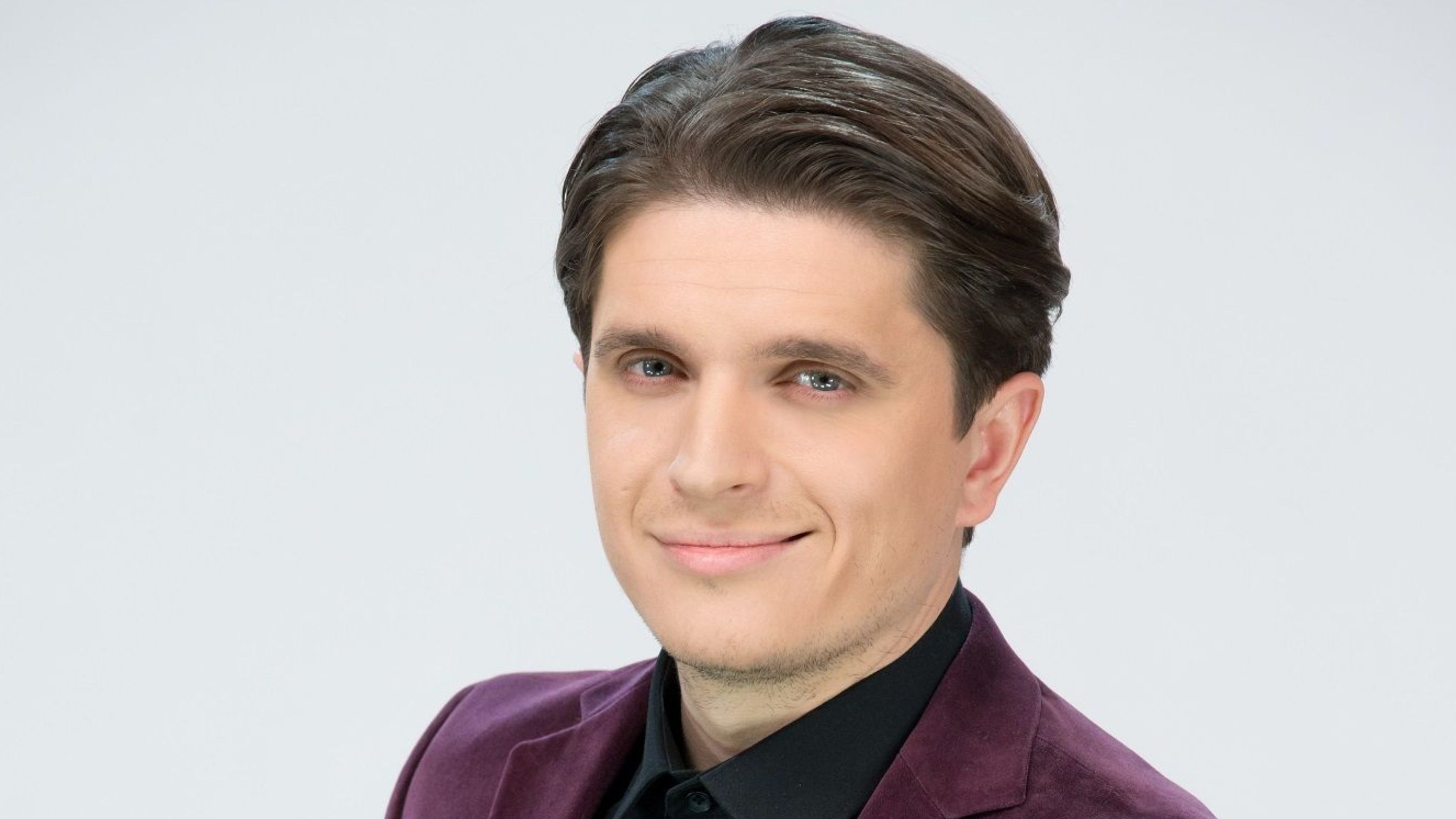 "Це неможливо": Анатолій Анатоліч про труднощі у спілкуванні з 14-річною донькою