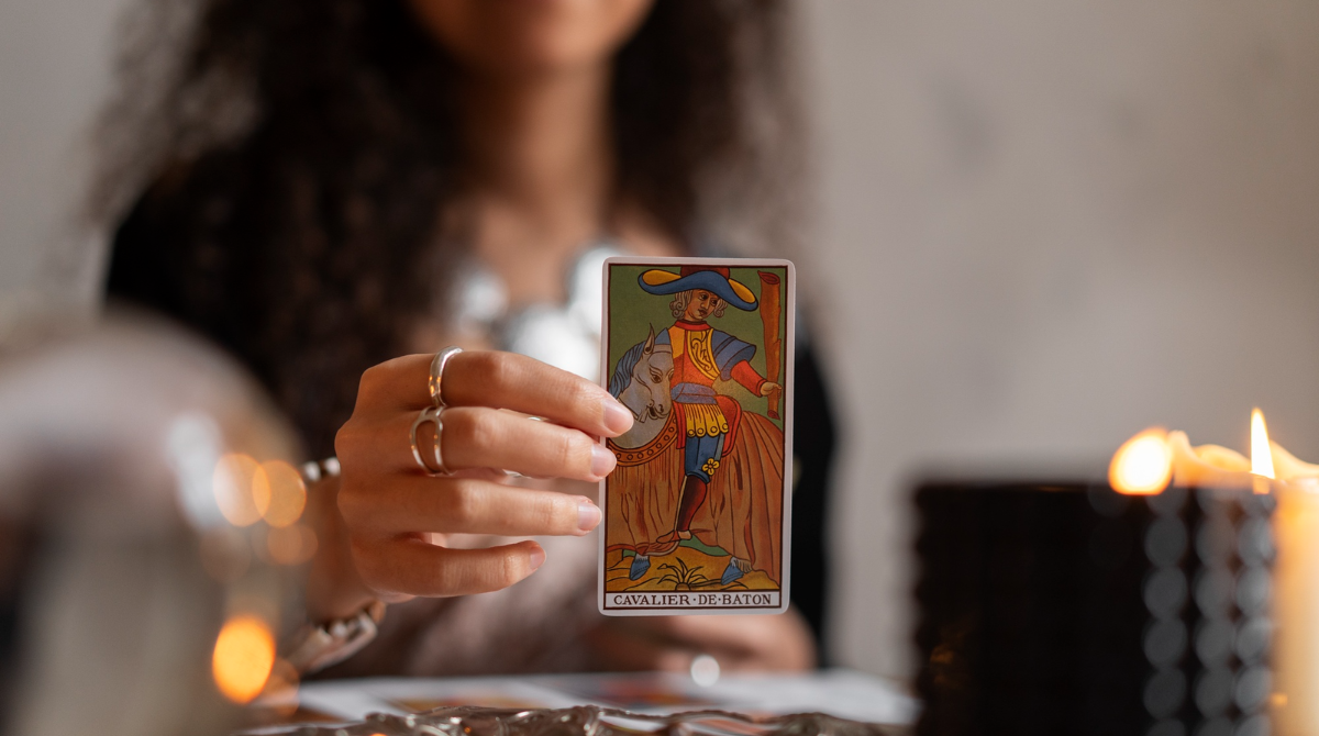 Місяць викликів: кому Таро радить готуватися до найбільших змін у жовтні