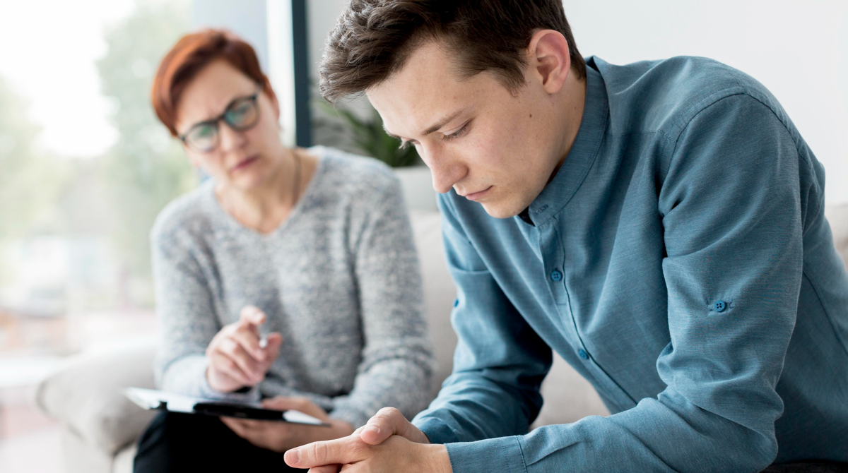 Чому українські чоловіки уникають терапії: правда про "сильний" образ