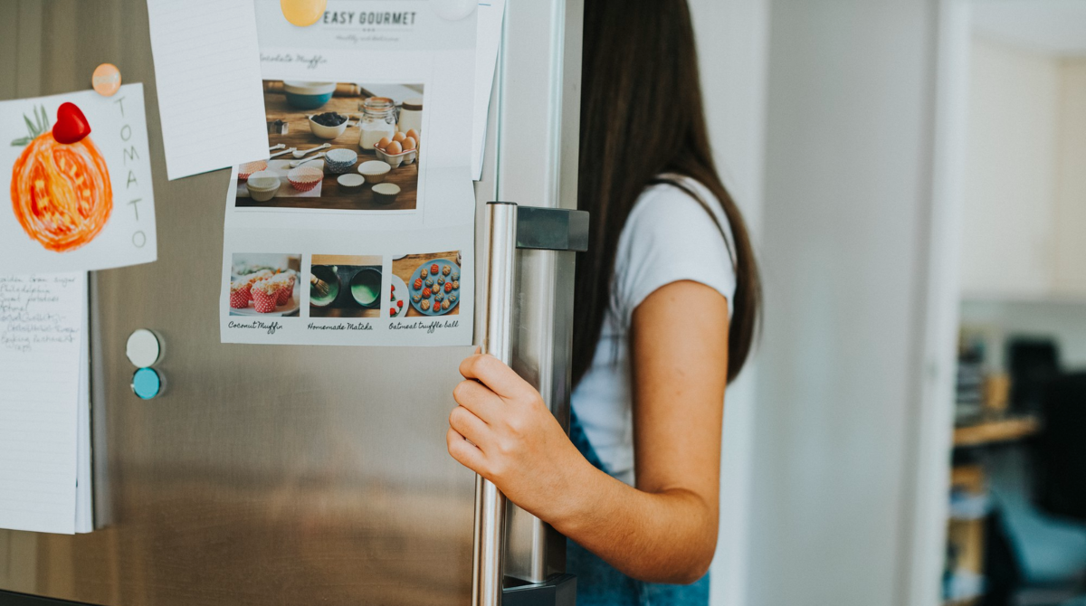 Магніти на холодильнику: затишок чи прихована загроза для техніки?