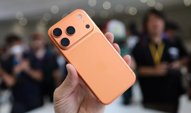 iPhone 17 Pro Max може стати останньою моделлю Max з найбільшим екраном - фото 568566