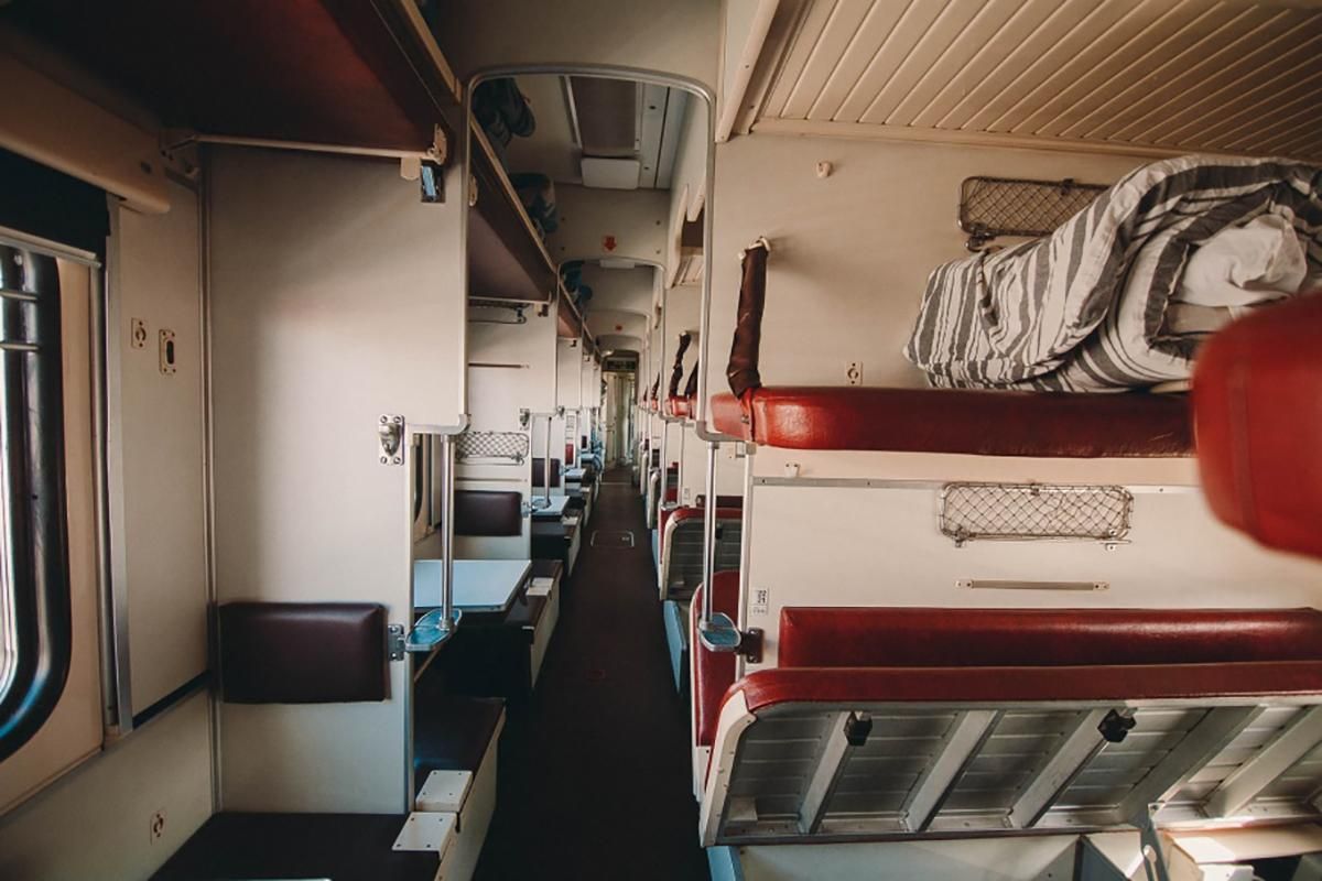 Провідник розповів, які речі найчастіше крадуть у потягах Укрзалізниці