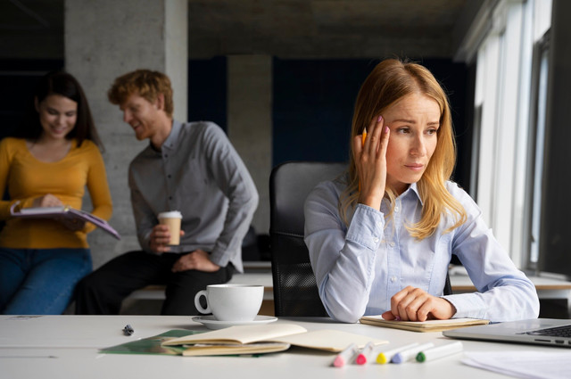 Три знаки Зодіаку, на яких очікують серйозні неприємності на роботі сьогодні - фото 568694