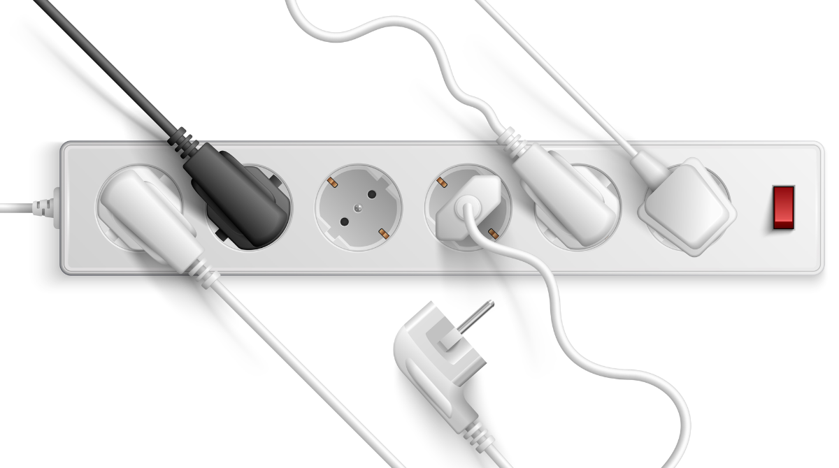 Електрики попереджають: ці три прилади ніколи не підключайте до подовжувача