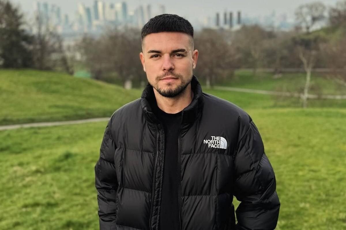 Відомий український співак закликав заборонити в'їзд в Україну Повалій, Асті та Тодоренко