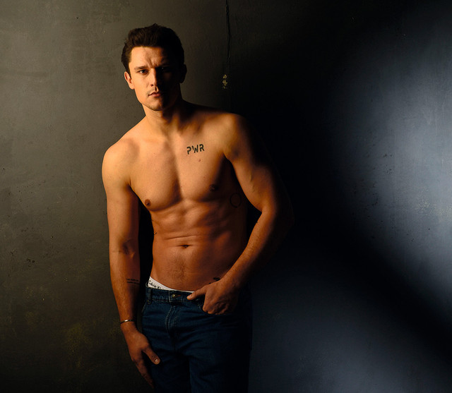 Відомий український актор Тарас Цимбалюк - фото 569671