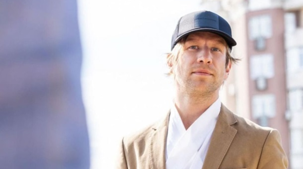 Іван Дорн розповів Дудю про життя у Франції, фінанси та ставлення до української мови