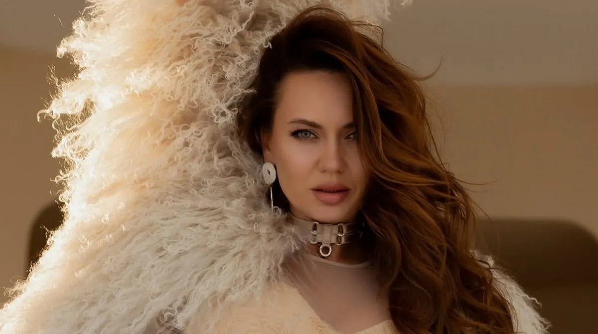 Анна Саліванчук поділилася секретами стилю та самоповаги в новій фотосесії