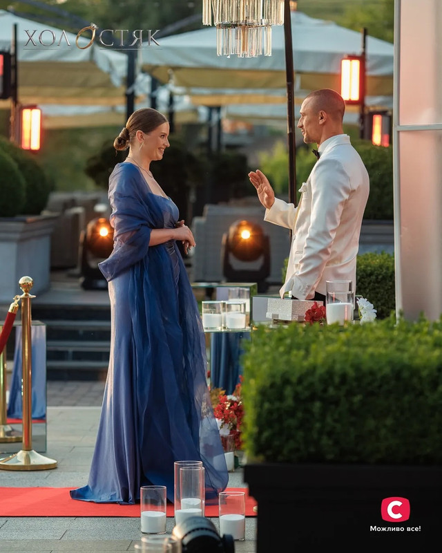 Кіношна прем'єра і тату в прямому ефірі: як пройшла перша вечірка 'Холостяка' з Цимбалюком - фото 569879