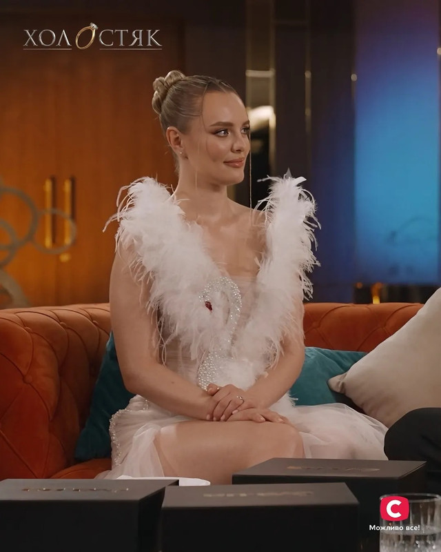 Кіношна прем'єра і тату в прямому ефірі: як пройшла перша вечірка 'Холостяка' з Цимбалюком - фото 569881