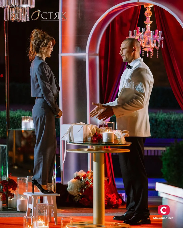 Кіношна прем'єра і тату в прямому ефірі: як пройшла перша вечірка 'Холостяка' з Цимбалюком - фото 569883