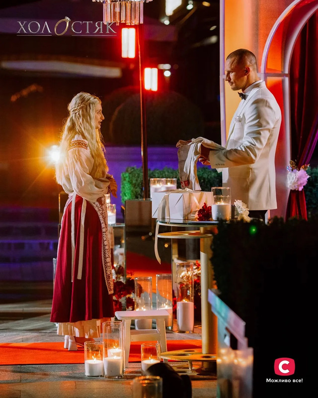 Кіношна прем'єра і тату в прямому ефірі: як пройшла перша вечірка 'Холостяка' з Цимбалюком - фото 569890