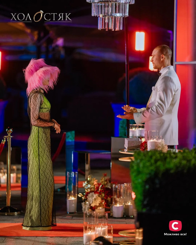 Кіношна прем'єра і тату в прямому ефірі: як пройшла перша вечірка 'Холостяка' з Цимбалюком - фото 569895