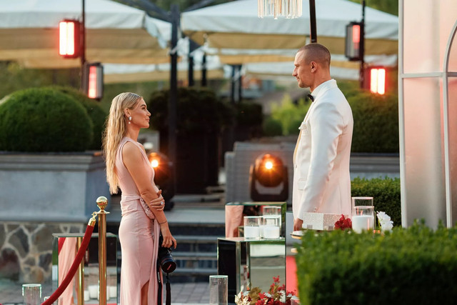 Учасниця шоу 'Холостяк' - фото 570079