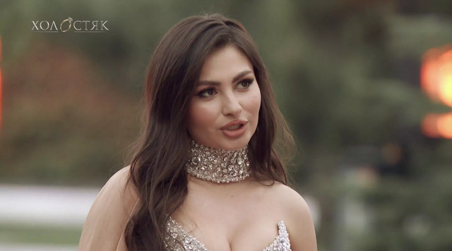 Учасниця шоу 'Холостяк' - фото 570097