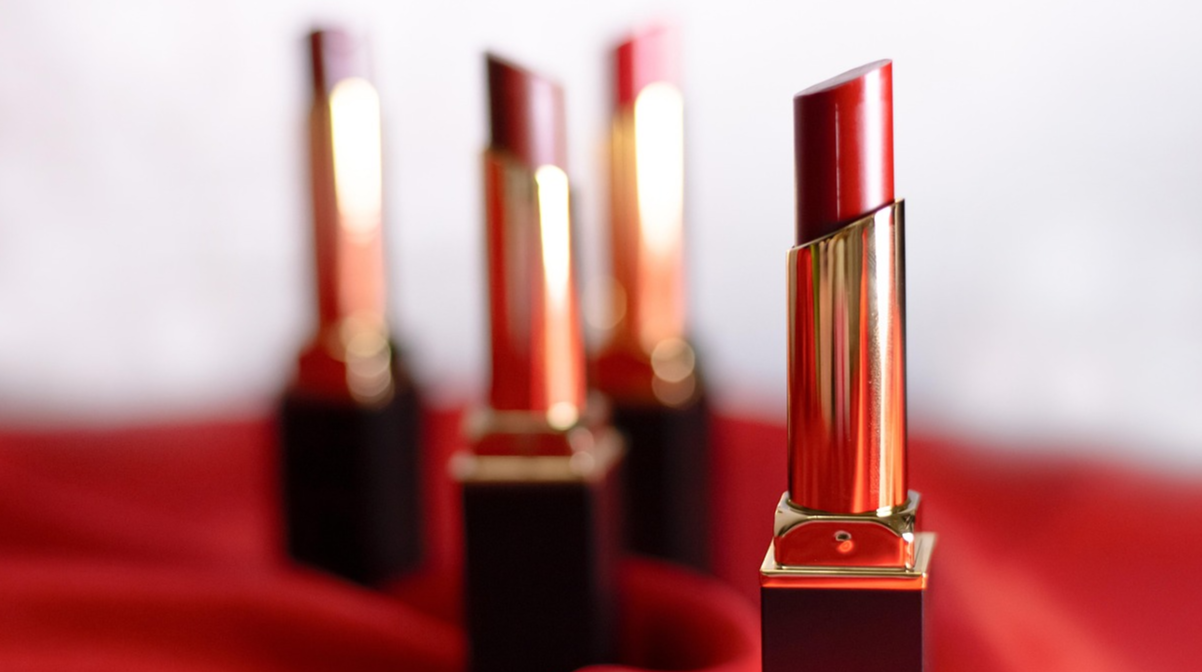 Власник Gucci продає свій косметичний бізнес L’Oreal за $4 млрд