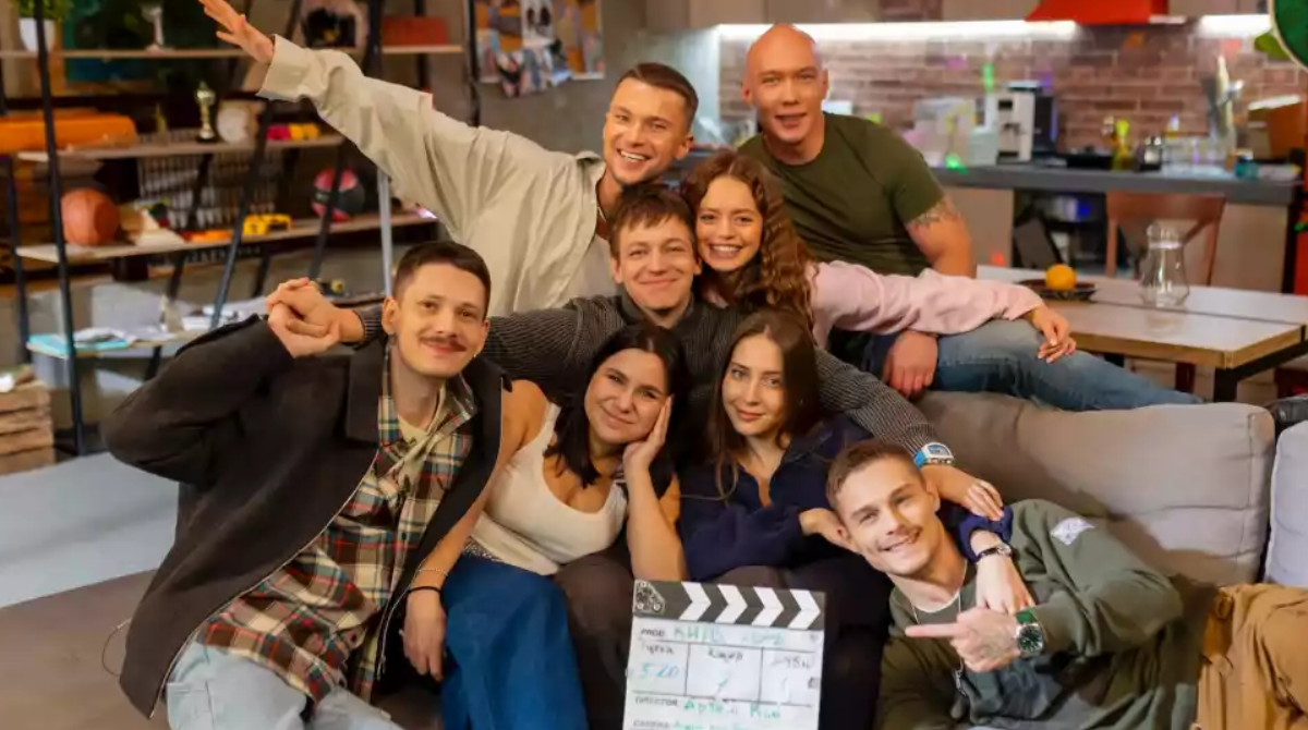 Новий канал запускає "Київ 24/7": серіаліті про життя сусідів під час війни