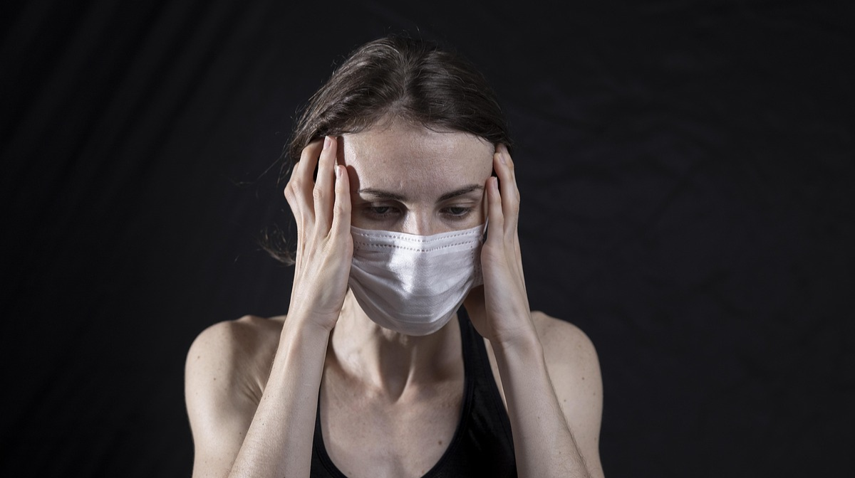 Продукти, які можуть викликати мігрень: лікар назвав основні харчові тригери