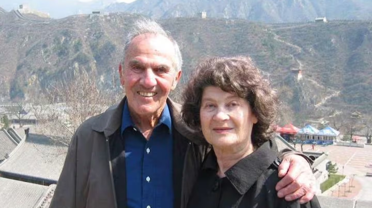 "Будьте трохи щасливчиками": наймудріші поради від Сі Лібермана, якому вже 101