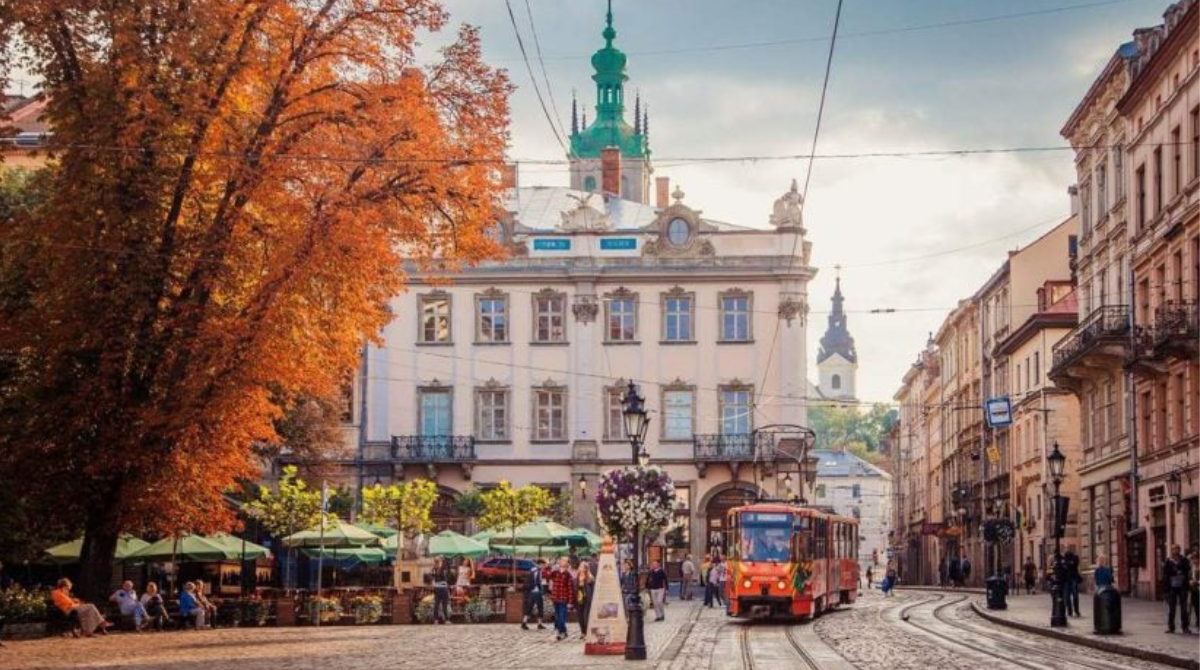 Місто, що говорить через мистецтво: листопад у Львові буде особливим
