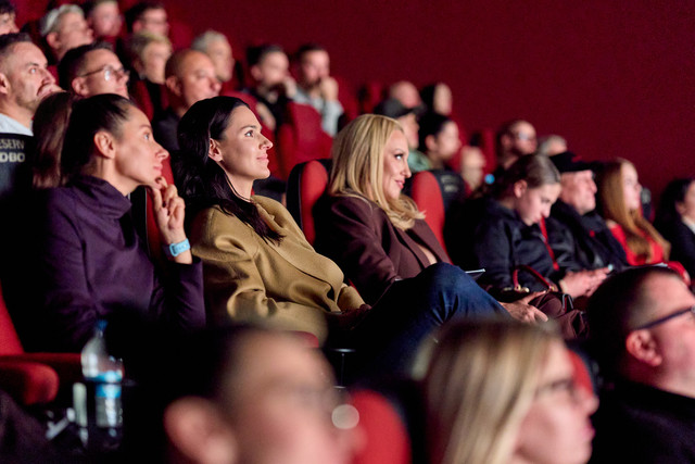 Маша Єфросиніна був однією з гостею прем'єри - фото 570801