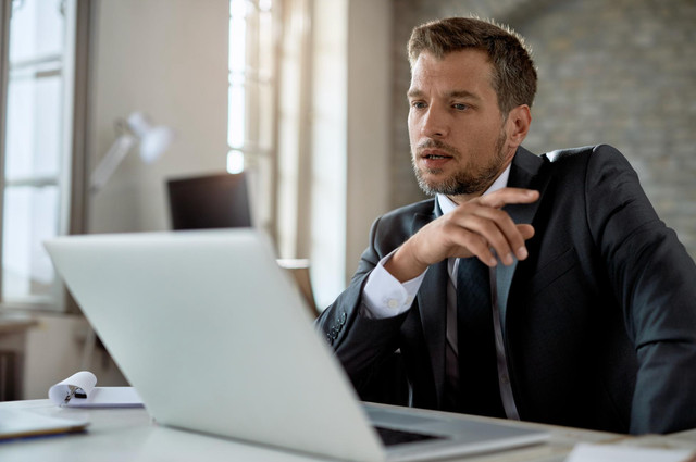 З якою дилемою стикаються менеджери через ріст популярності ШІ - фото 571027