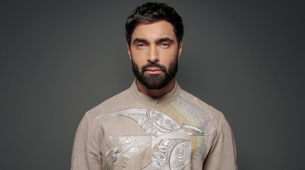 Небезпечний момент на концерті Козловського: металева завіса обірвалася під час виступу