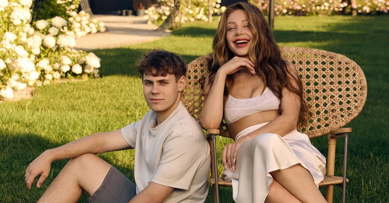 "Мусила це зробити": Тіна Кароль розповіла, як навчила сина бути сильним, коли помер тато