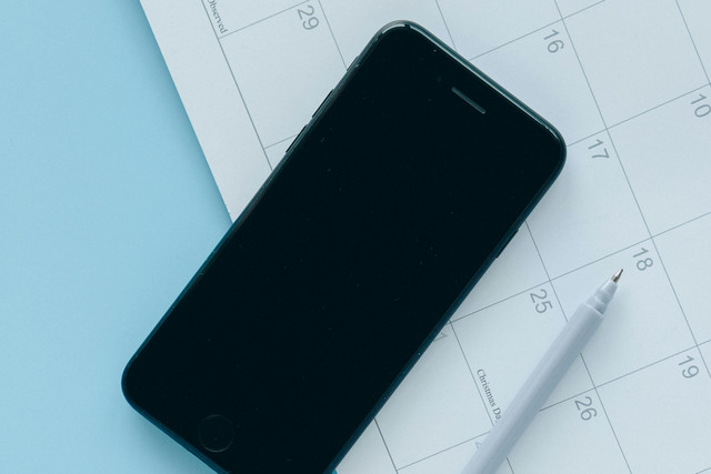 Родинний календар із фотографіями сім’ї - фото 571881