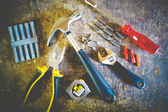 Компактний набір інструментів для всіх випадків життя - фото 571900