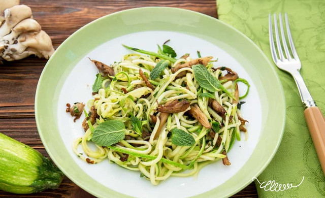 Спагеті з цукіні - фото 572094