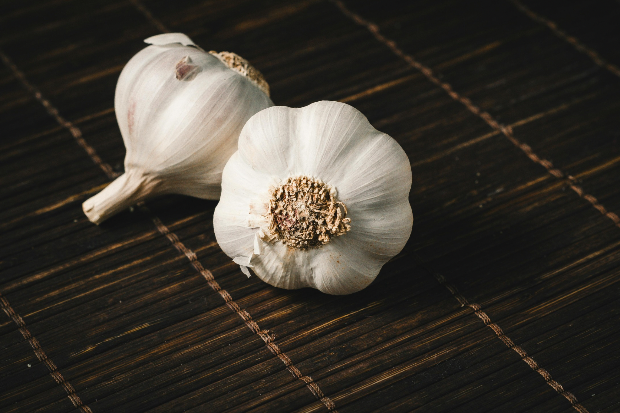 Часник – головний зимовий суперфуд: чому його радять їсти щодня