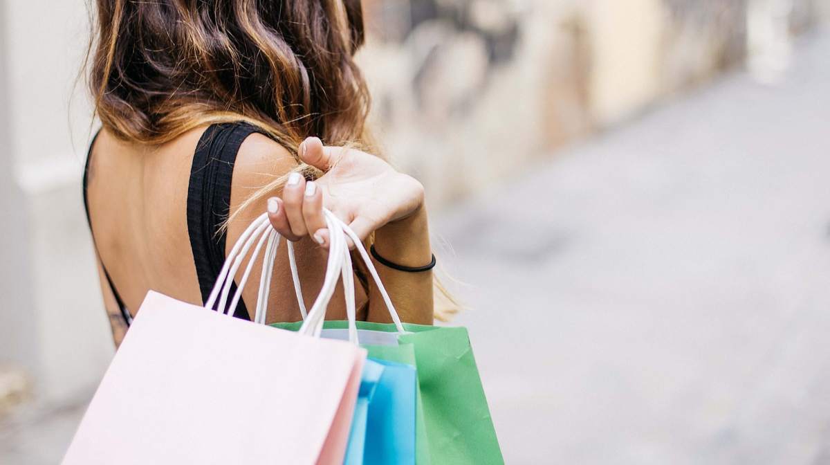 Чорна п’ятниця 2025: коли шопінг лікує, а коли шкодить психічному здоров’ю