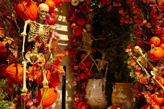 Хлої Кардаш’ян влаштувала дітям чарівний Геловін просто вдома - фото 572342