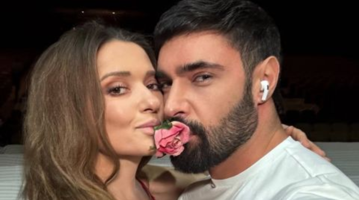 Наталія Могилевська і Віталій Козловський шокували фанів гарячим поцілунком на сцені