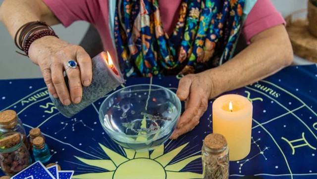 Ворожіння на Андрія на воску: як правильно провести обряд удома - фото 572939