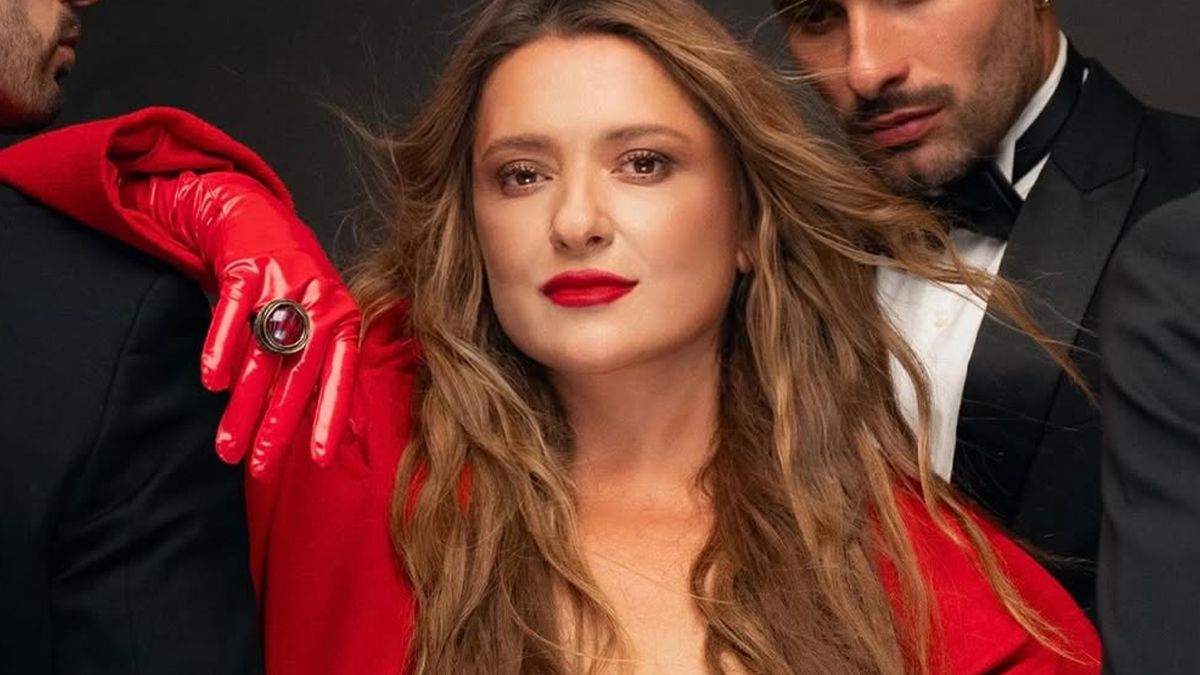 Наталія Могилевська вразила акробатичними трюками на сцені: яскраве відео