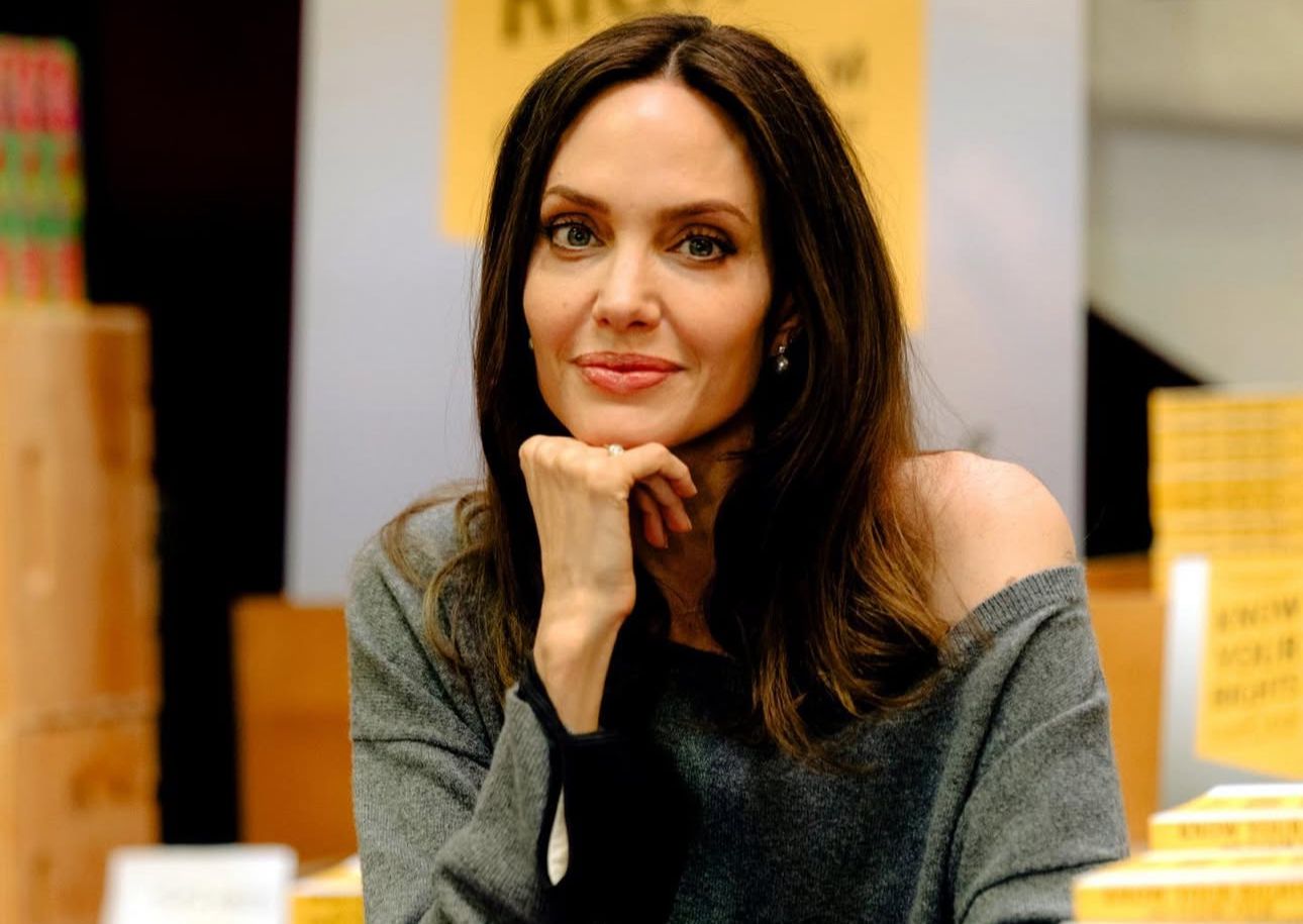 Анджеліна Джолі з’явилася у Херсоні: зірку бачили в бомбосховищі дитячої лікарні