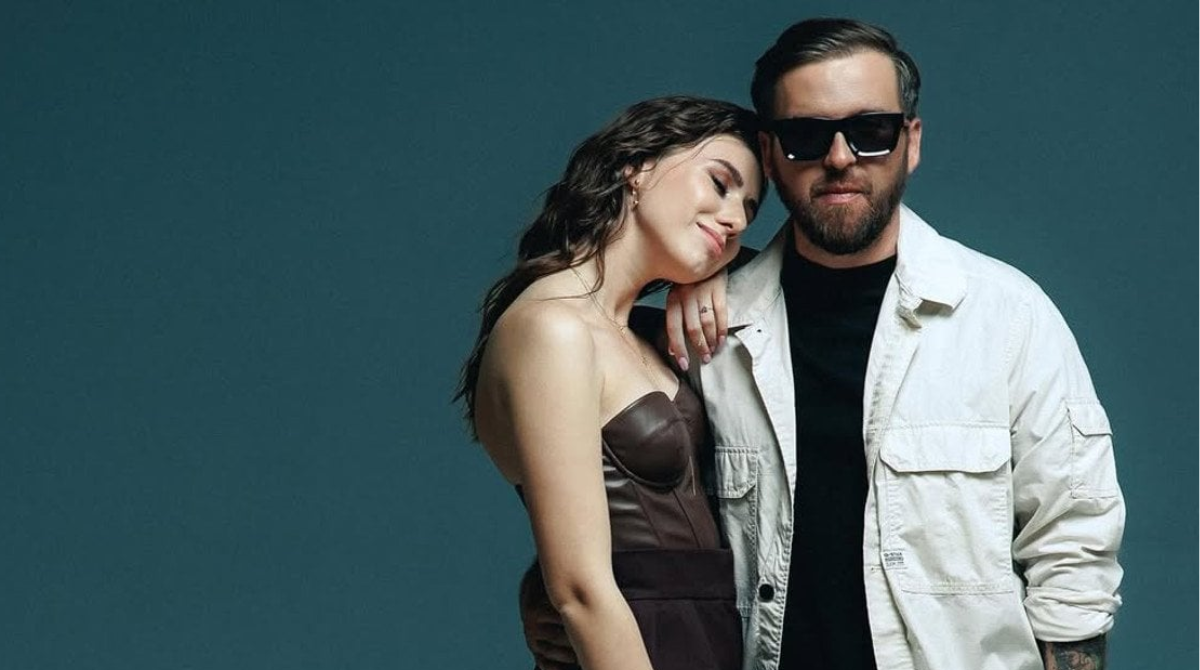 Сергій Танчинець розбурхав мережу натяком на весілля — “на пальці вже обручка!”