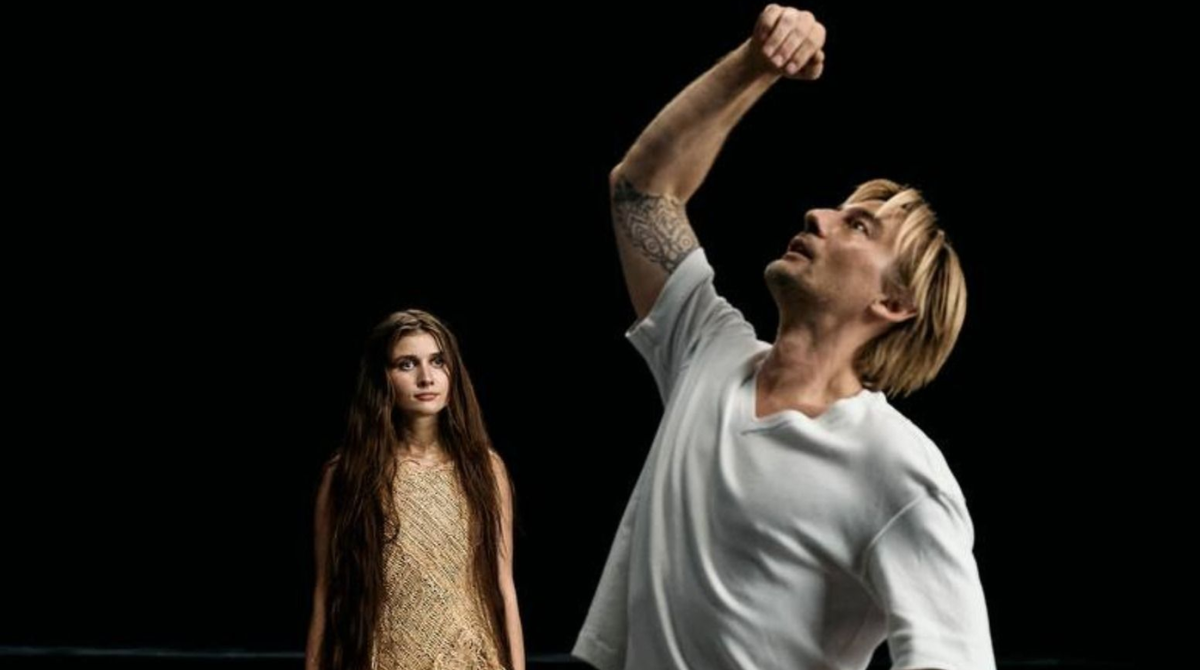 2 тонни землі з лісу: Jerry Heil розкрила деталі зйомок кліпу "Earth"