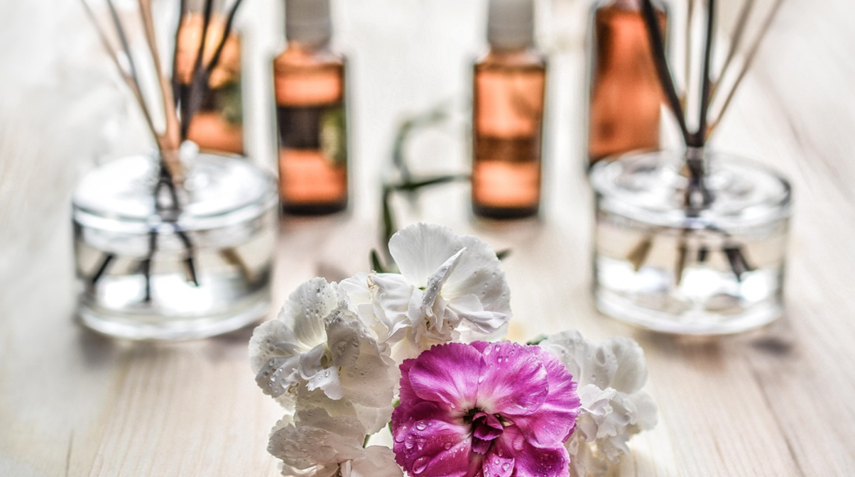 Три краплі на ватяний диск – і в домі пахнутиме, наче в елітному готелі