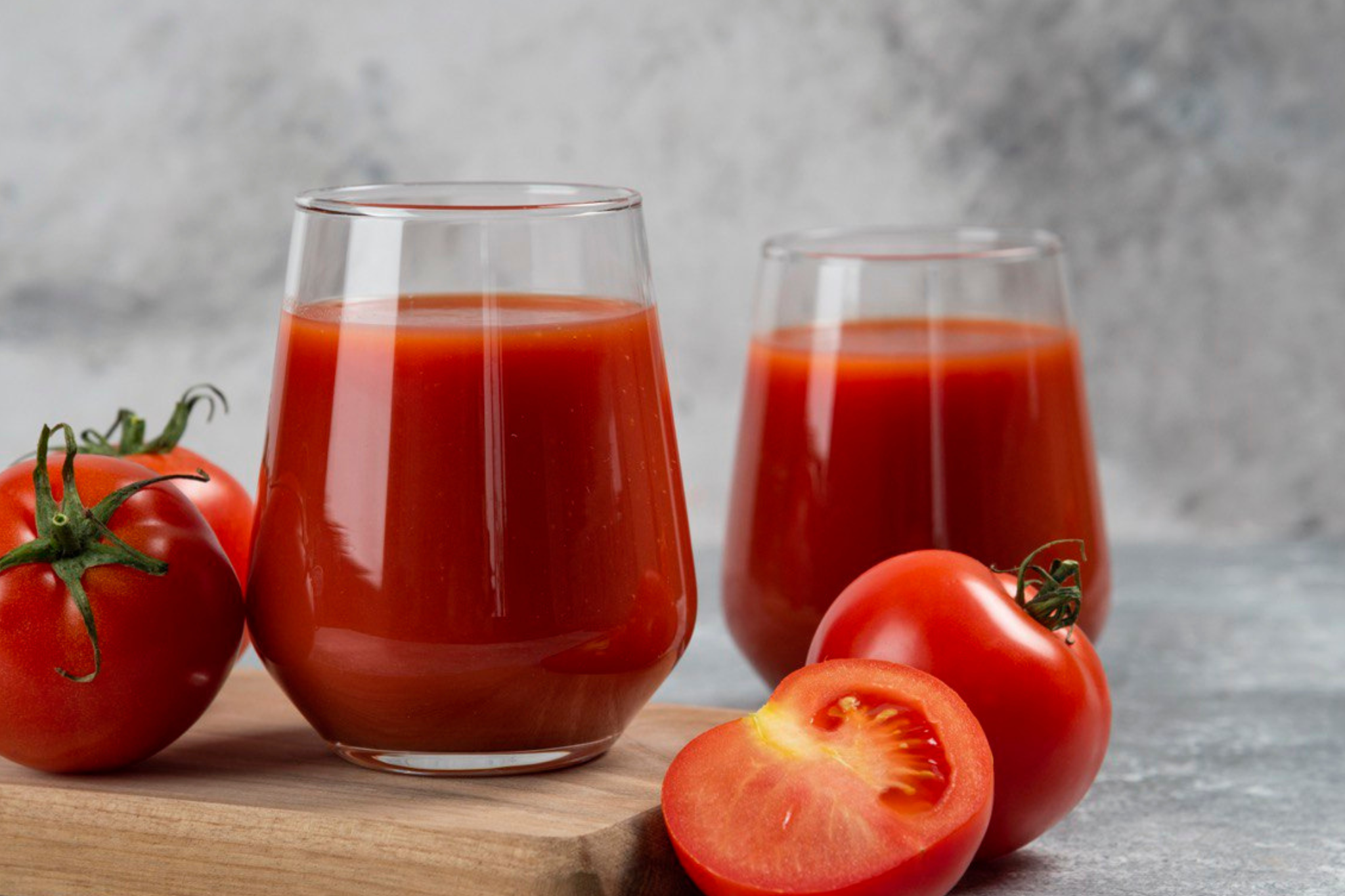 Томатний сік із секретним смаком: що додають господині, аби всі просили добавки