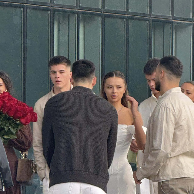 Ймовірну переможницю “Холостяка” бачили на церемонії розпису — глядачі шоковані - фото 574019