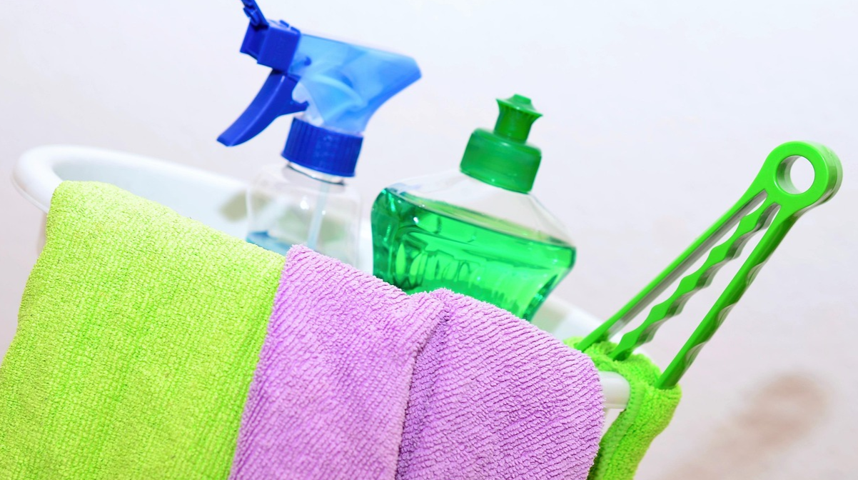 Як зробити вологе прибирання максимально ефективним: прості хитрощі, про які знають не всі