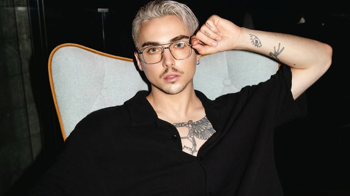 MELOVIN пояснив гучну афішу у стилі "Холостяка" та закликав змінити формат шоу