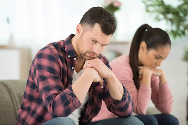 4 причини, через які сучасні пари розлучаються: що з’ясували вчені - фото 574437