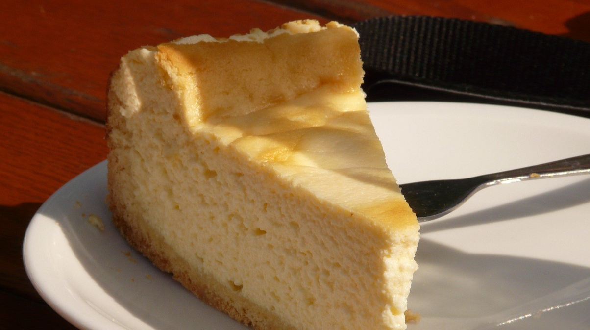 Львівський сирник із солоною карамеллю: спробуйте десерт, який підкорив українців