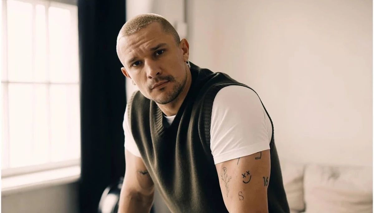 "На мене чекали троє дівчат": Тарас Цимбалюк розповів, що йому пропонували інтим за гроші